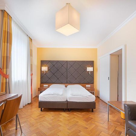 Villa Ceconi By Das Gruene Hotel Zur Post - 100% Bio Salzburg Kültér fotó