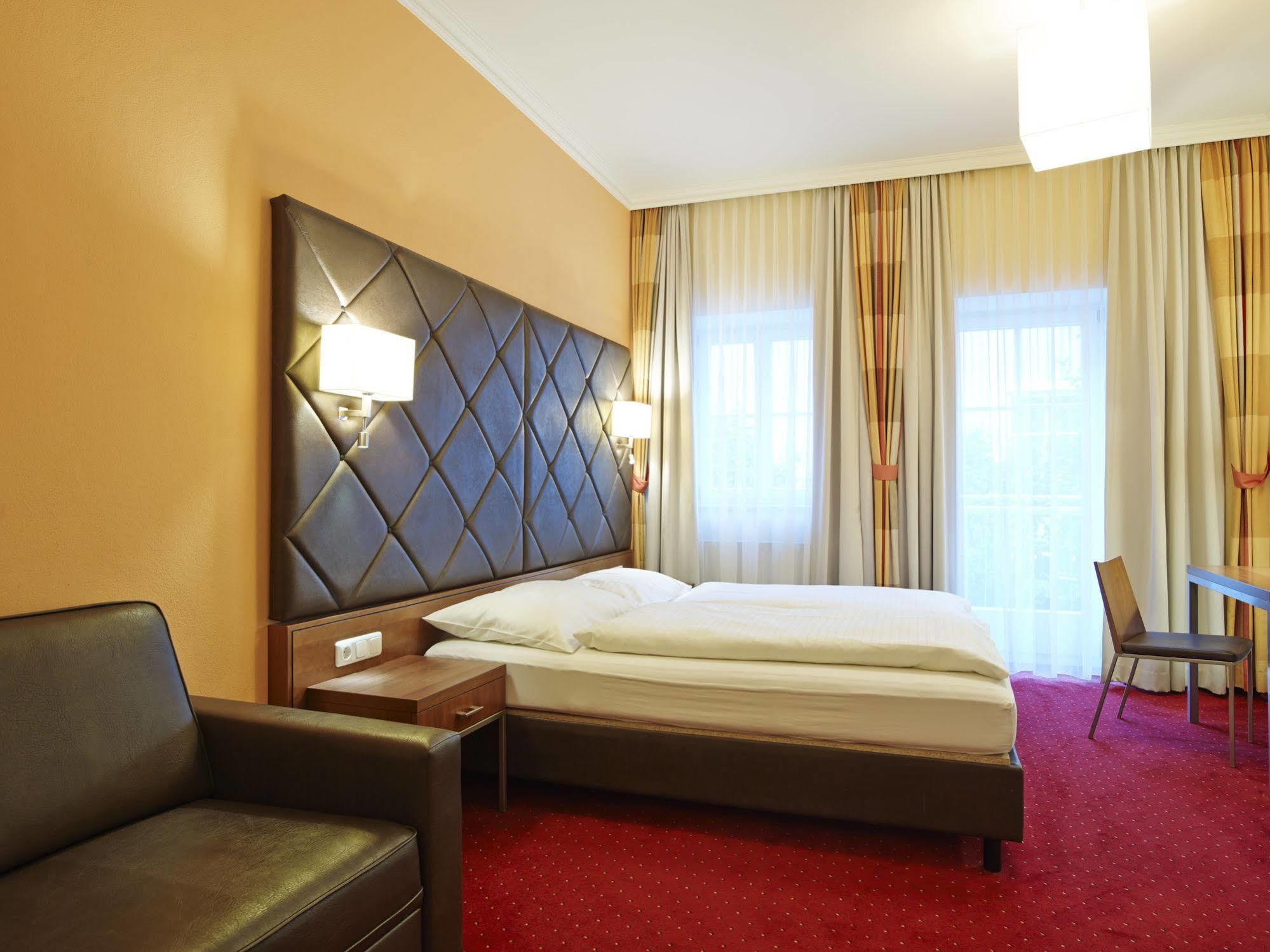 Villa Ceconi By Das Gruene Hotel Zur Post - 100% Bio Salzburg Kültér fotó